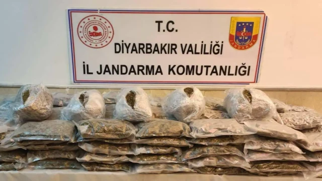 Diyarbakır'da 67 kilogram esrar ele geçirildi