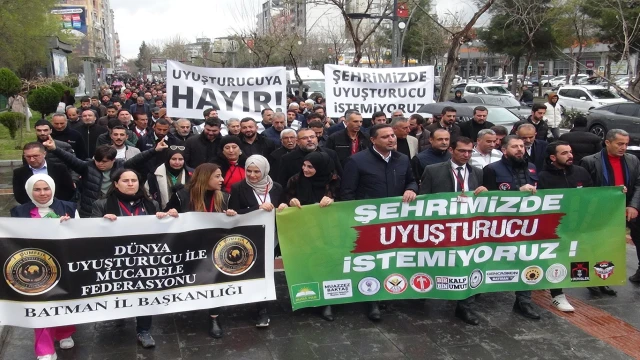 Batman'da 'Uyuşturucuya Hayır' yürüyüşü