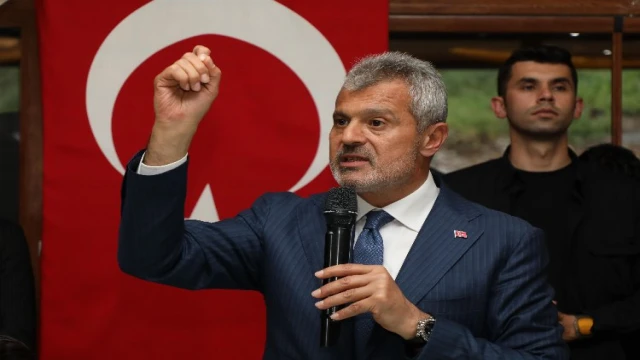 Öntürk: Hatay’da tefeciden bile borç alınmış!