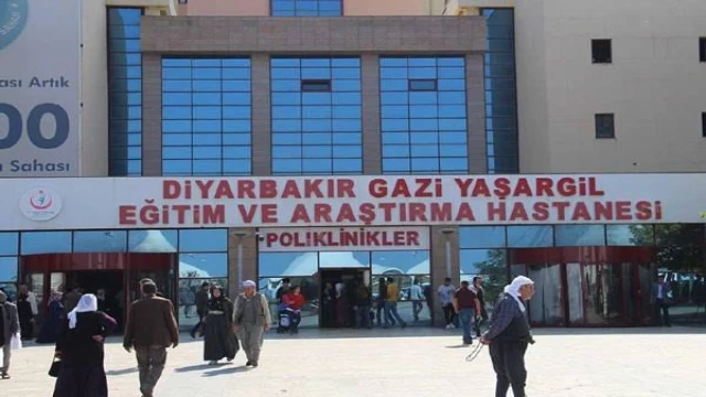 Diyarbakır'da pencereden düşen şahıs hayatını kaybetti