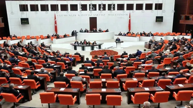 HÜDA PAR soykırımcıların ocağına incir ağacı dikti