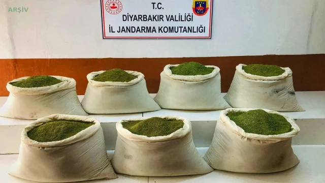 Diyarbakır'da 120 kilogram uyuşturucu ele geçirildi