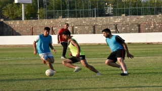 Siverek Belediye spor alt yapı futbolcu seçmeleri yapıldı